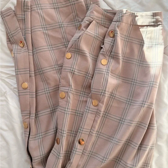 Pink Plaid Pants - Picture 4 of 4